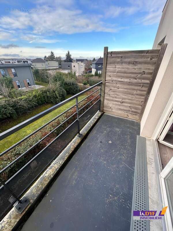 Appartement à CLAYE-SOUILLY