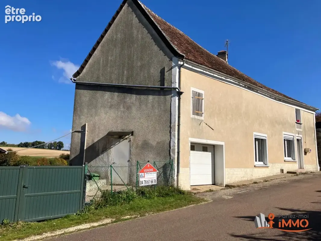 Maison à SOUGERES-EN-PUISAYE