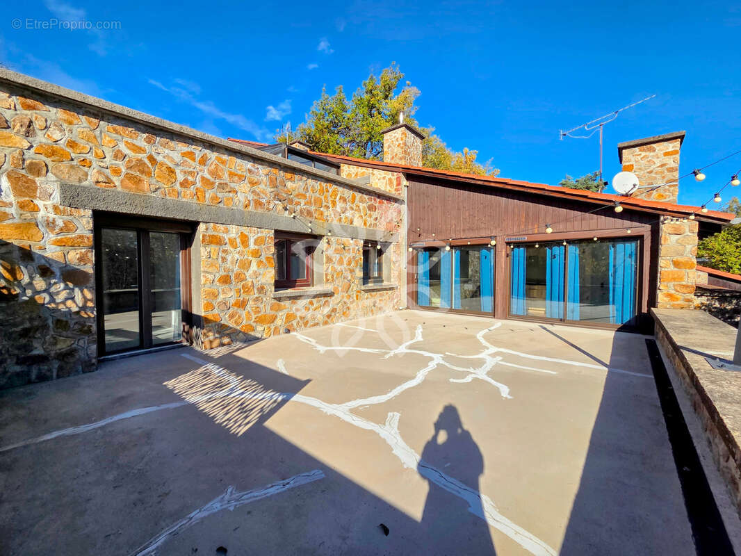 Maison à VIEILLE-BRIOUDE