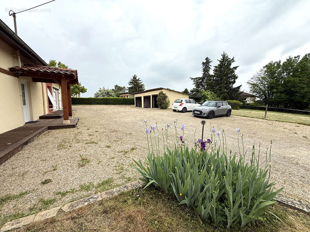 Maison à CONFRANCON