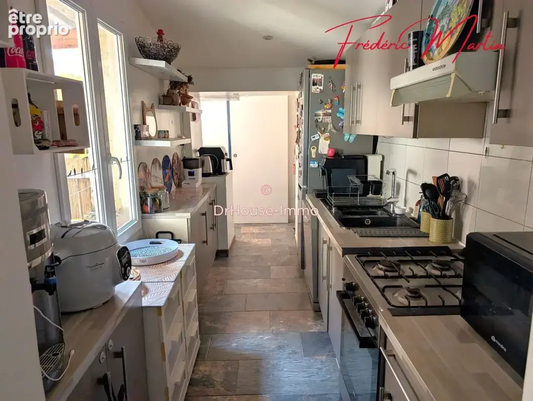 Commerce 210 m² à vendre à Uzes (30700) - photo 4