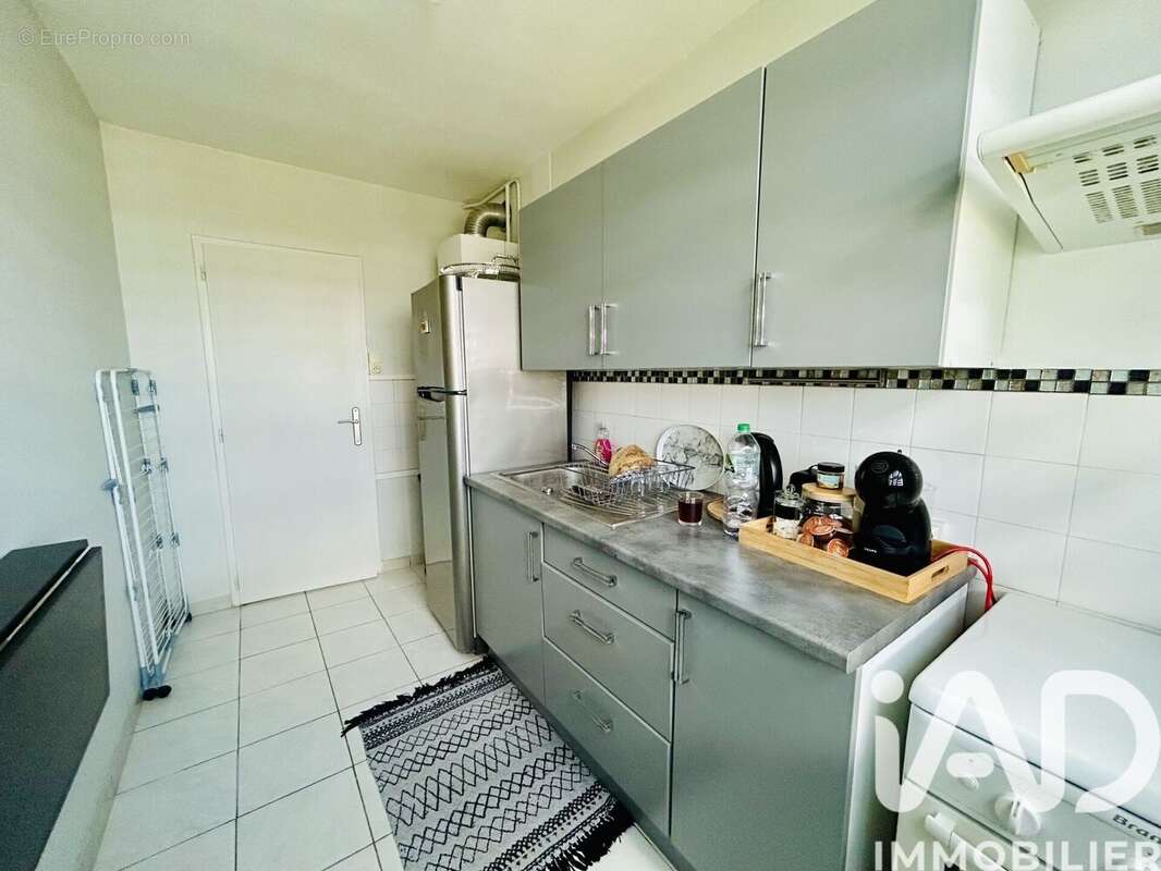 Photo 3 - Appartement à LA CHAPELLE-SAINT-MESMIN