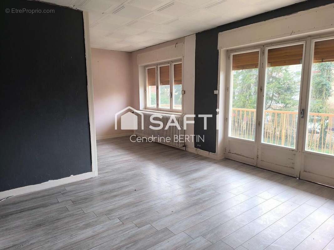 Photo 5 - Maison à SAINT-DENIS-LES-BOURG