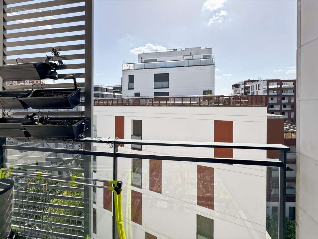 Appartement à COLOMBES