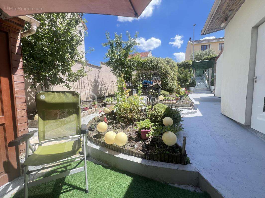 Maison plain-pied  rénovée avec jardin /avec potentiel d'extension - photo 22