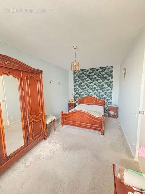 En exclusivite saint etienne bergson f4+cuisine +cave + +garage - photo 2