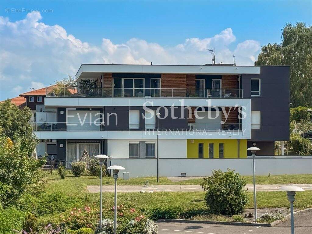 Appartement à NEUVECELLE