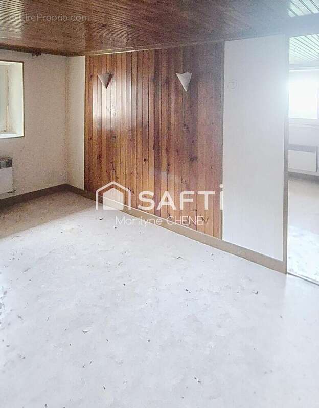 Photo 8 - Maison à SAINT-ETIENNE-DE-CROSSEY
