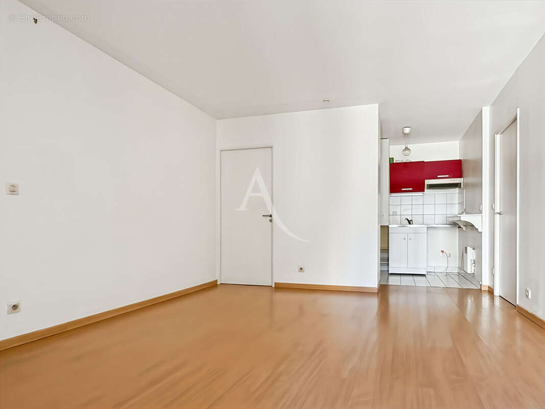 Exclusivité  Boulogne-Billancourt Rue de Sèvres  Studio de 28 m²  DPE C  Idéal investissement - photo 4