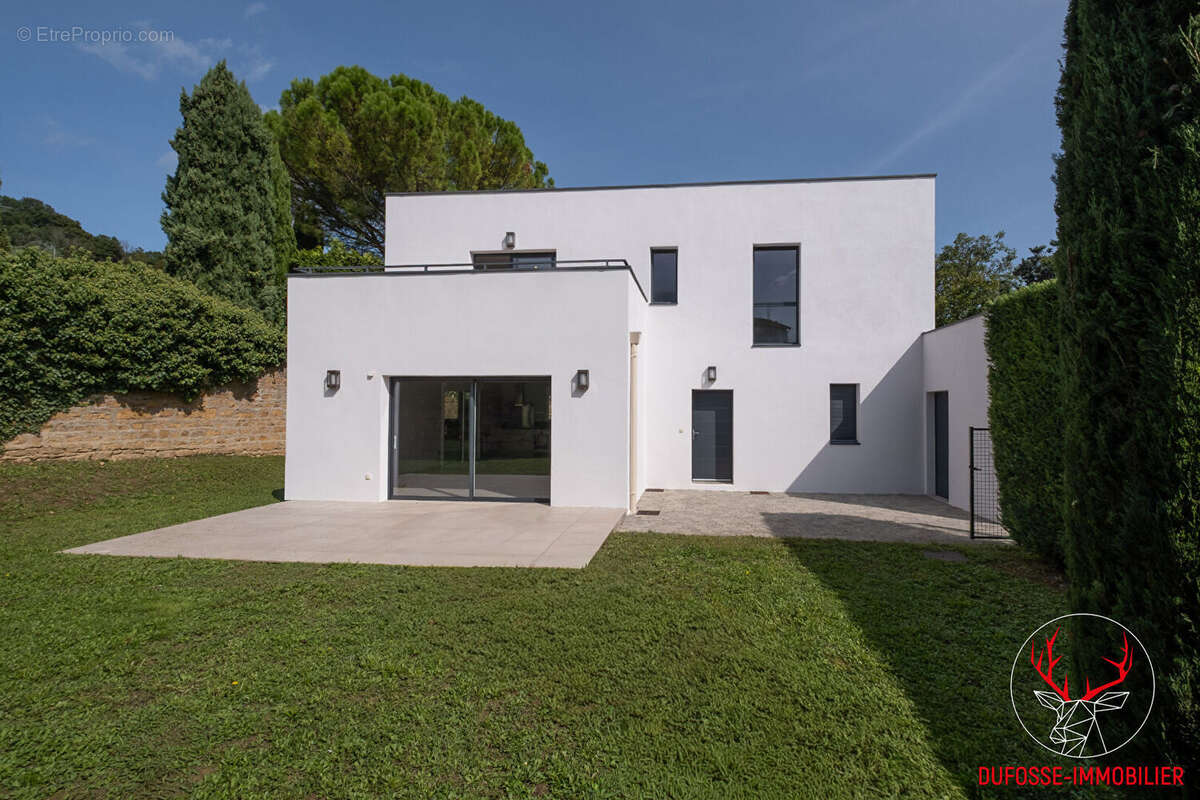 Maison à SAINT-CYR-AU-MONT-D'OR