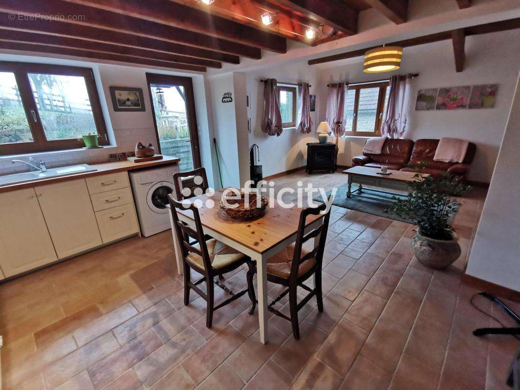 Maison 290 m² à Saint-Sever-Calvados  - photo 23