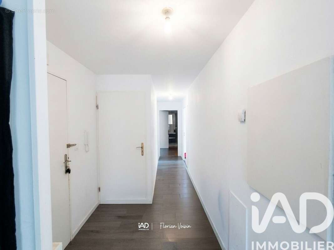 Photo 5 - Appartement à CHANTELOUP-LES-VIGNES