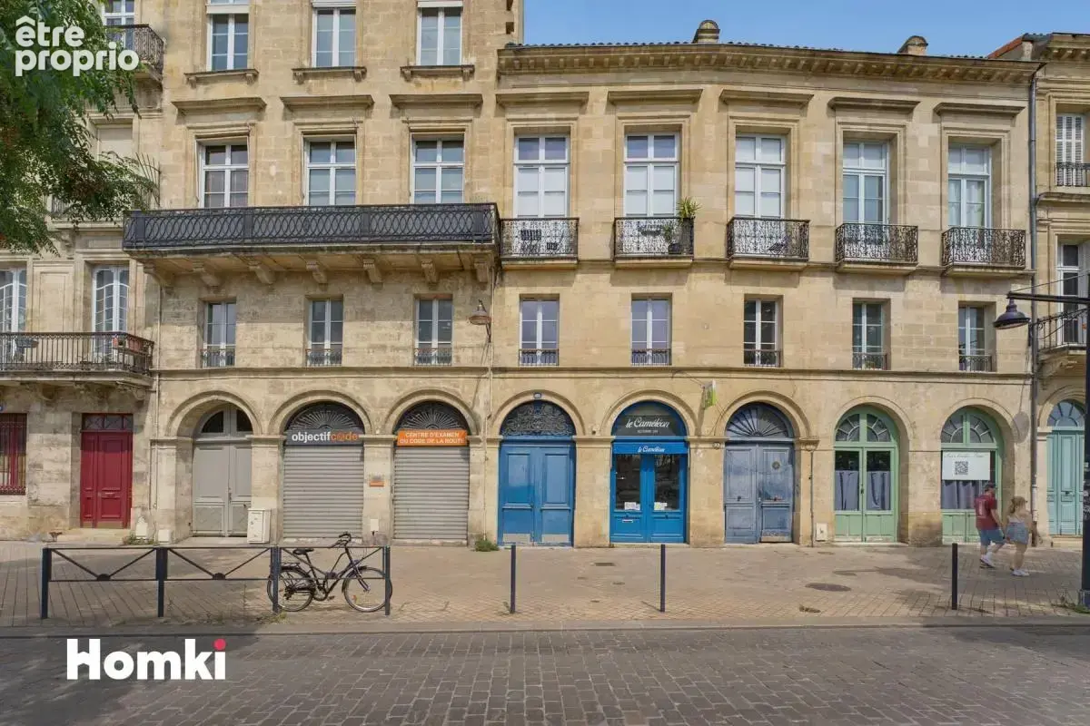 Quais des Chartrons, 2 terrasses, 4 chambres, Parking - photo 1