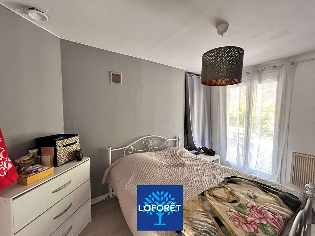 Maison à SAINT-LAURENT-DE-MURE