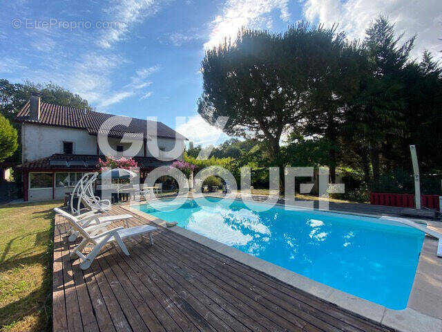 Maison à SALIES-DE-BEARN