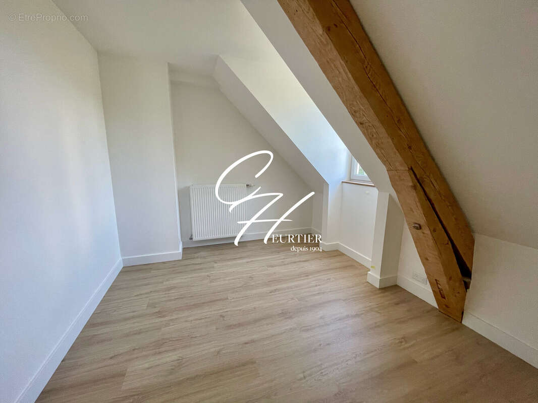 Appartement à LE PONT-DE-CLAIX