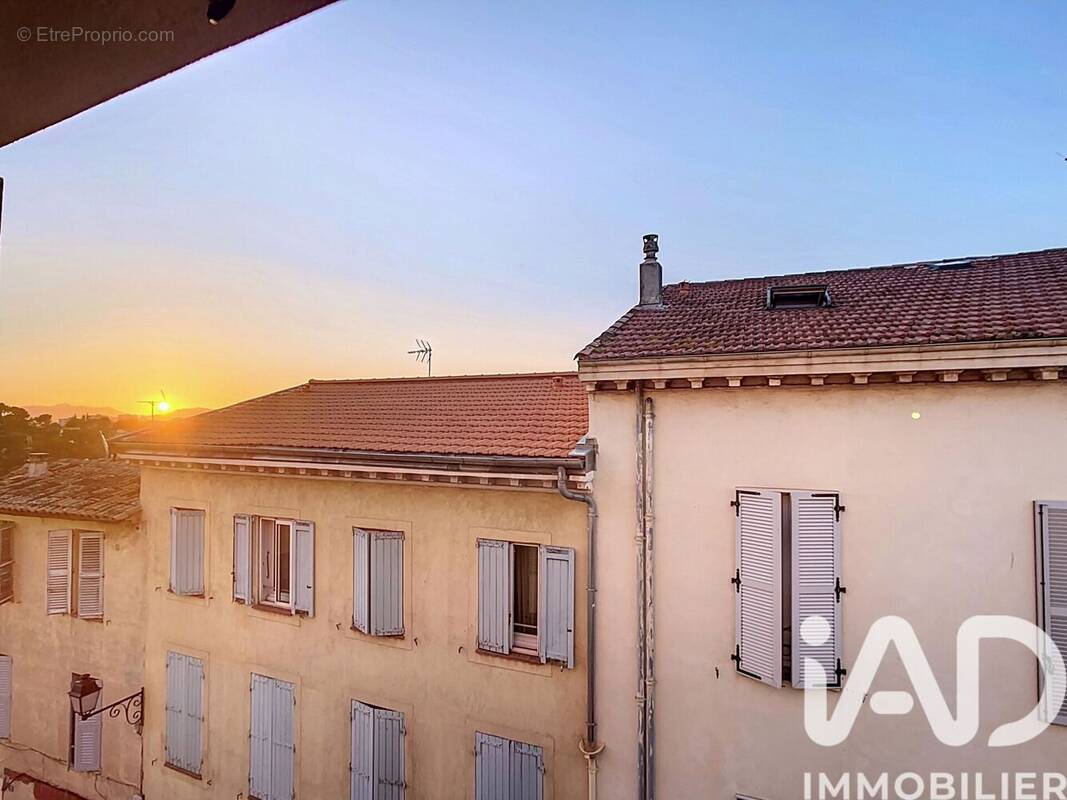 Photo 1 - Appartement à LE CANNET