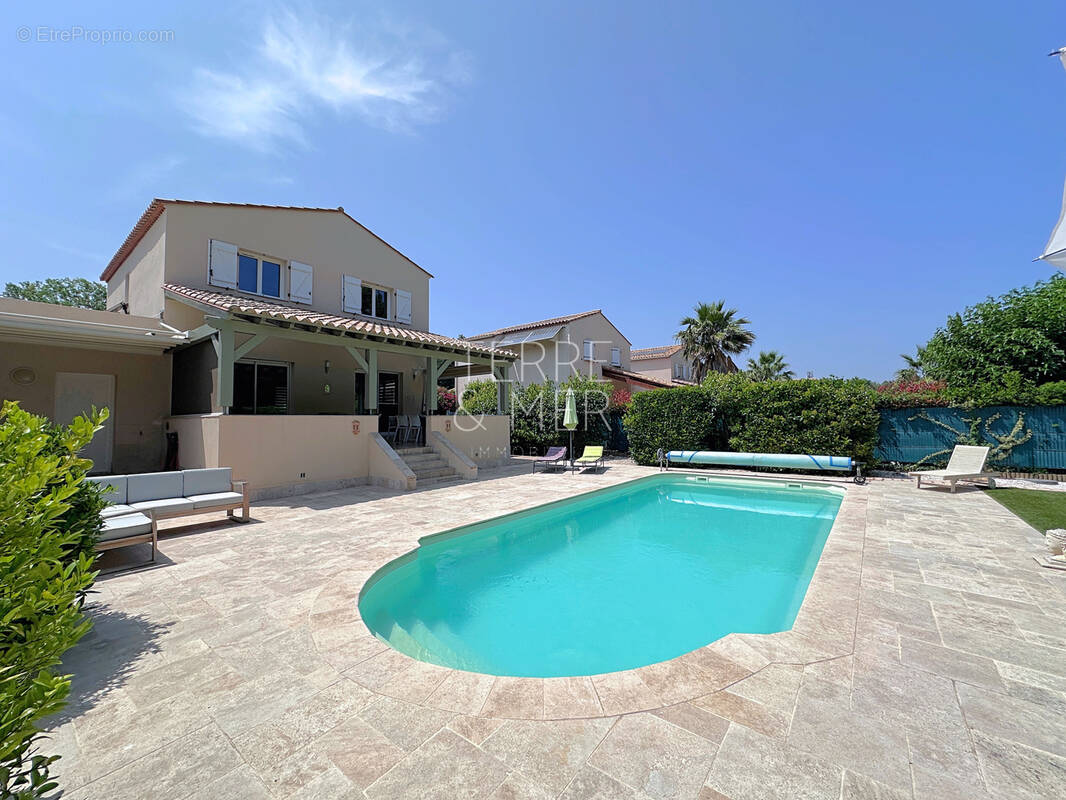 Maison à SAINT-CYPRIEN