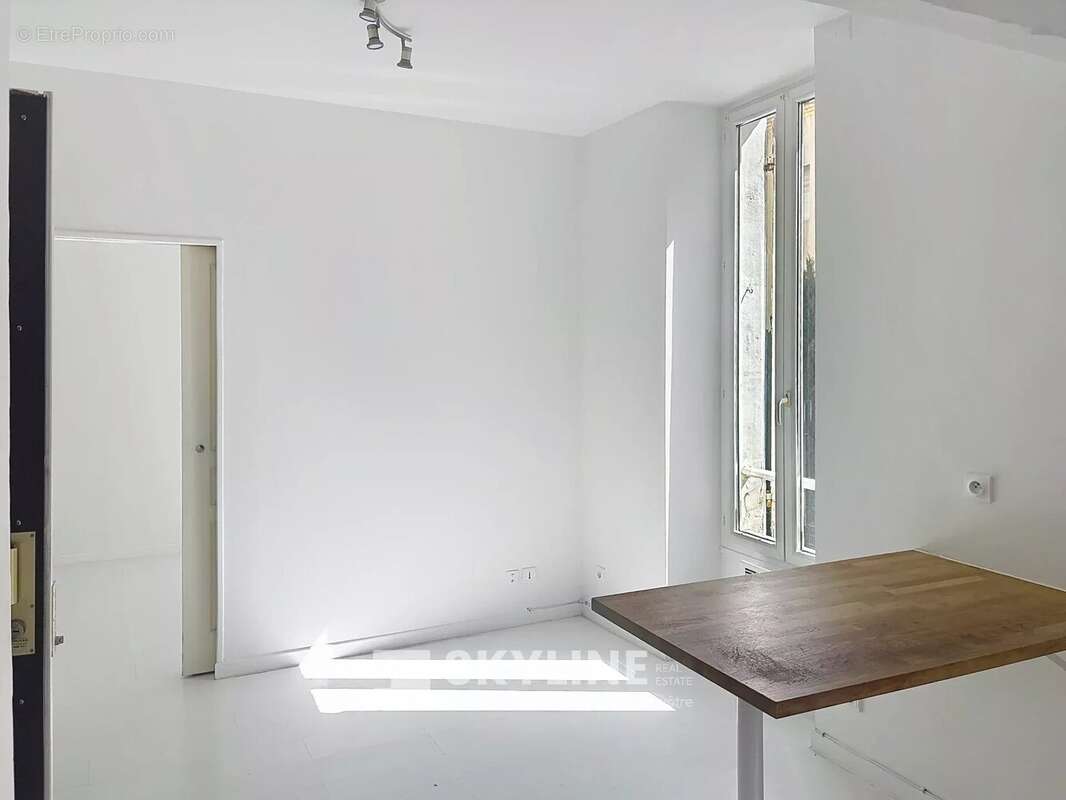 Appartement à MARSEILLE-6E
