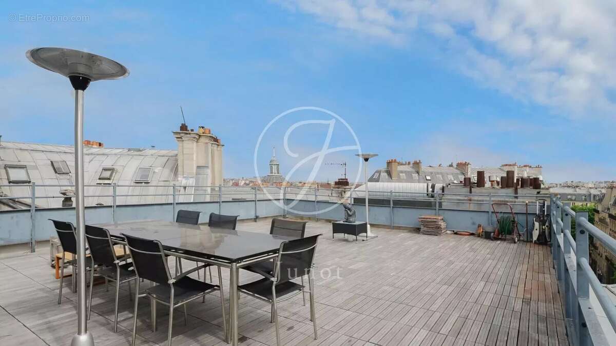 Appartement à PARIS-4E