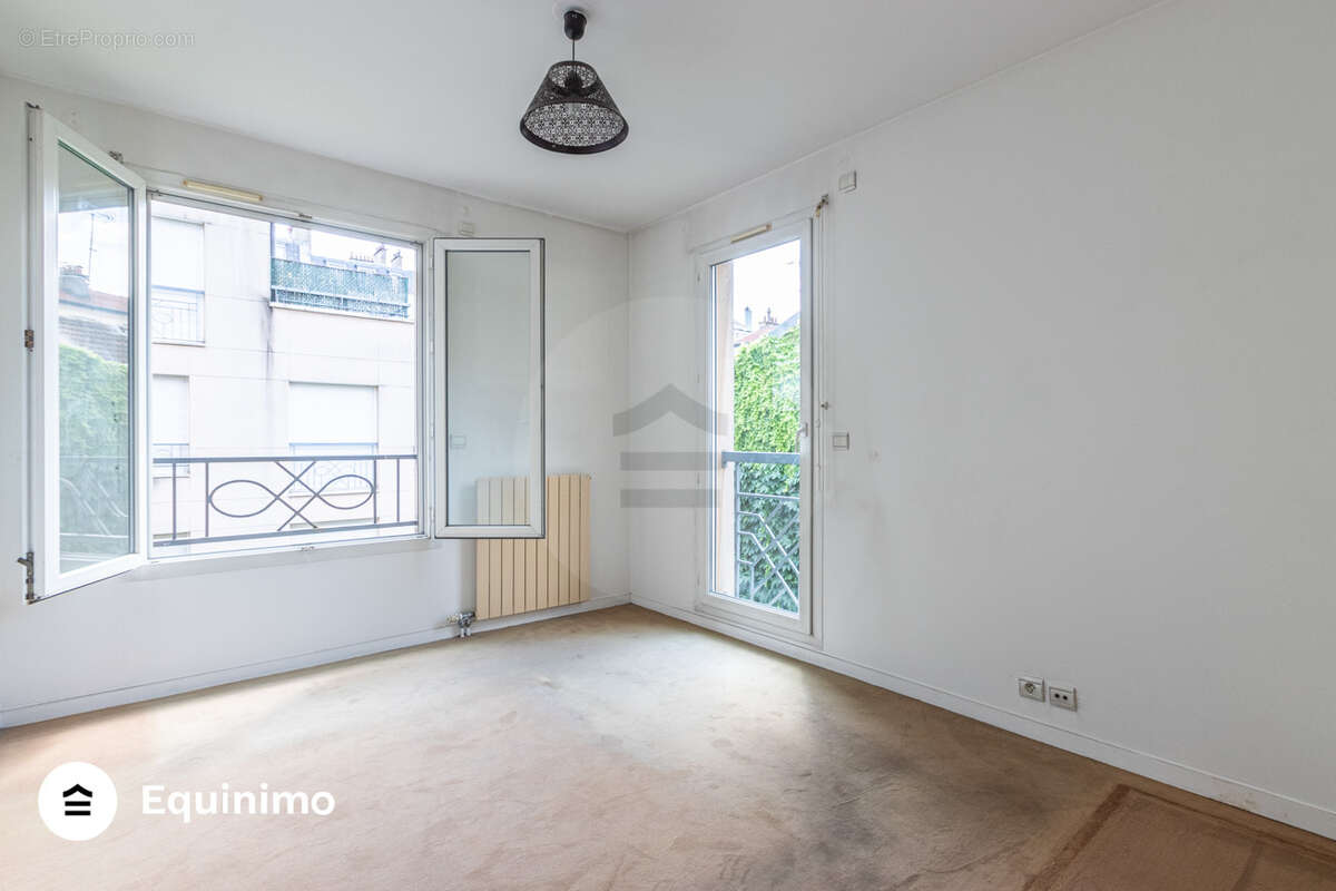 Appartement à PARIS-12E