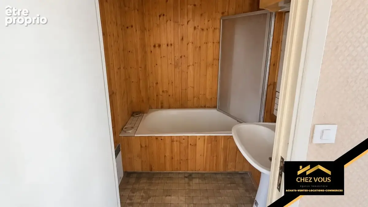 Immeuble commercial - Hyper centre de Valenciennes - photo 11