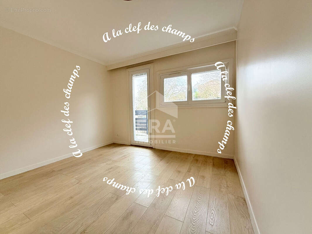 Appartement à GIF-SUR-YVETTE