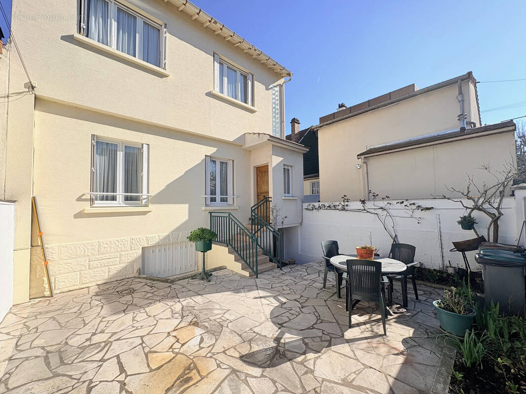 Maison à BAGNEUX