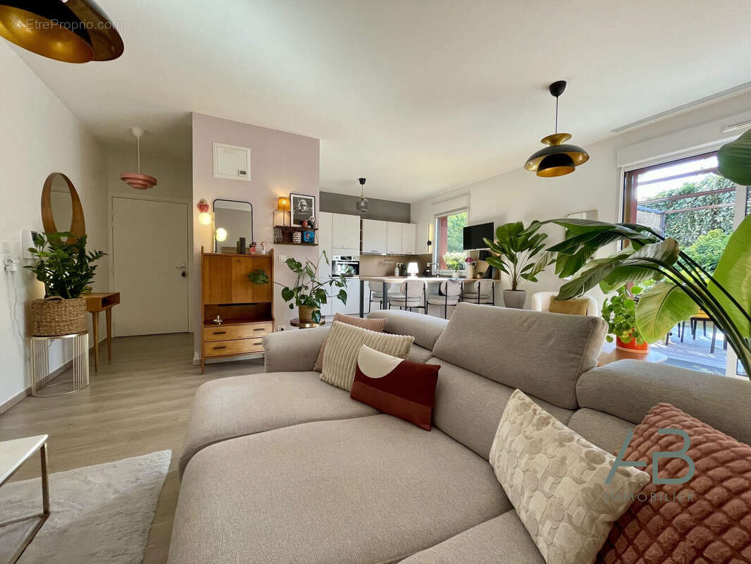 Appartement à MONS-EN-BAROEUL