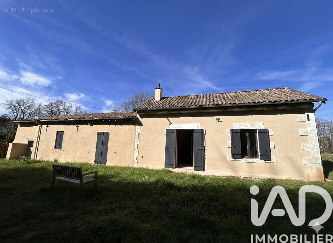 Maison 107 m² à Beleymas  - photo 2