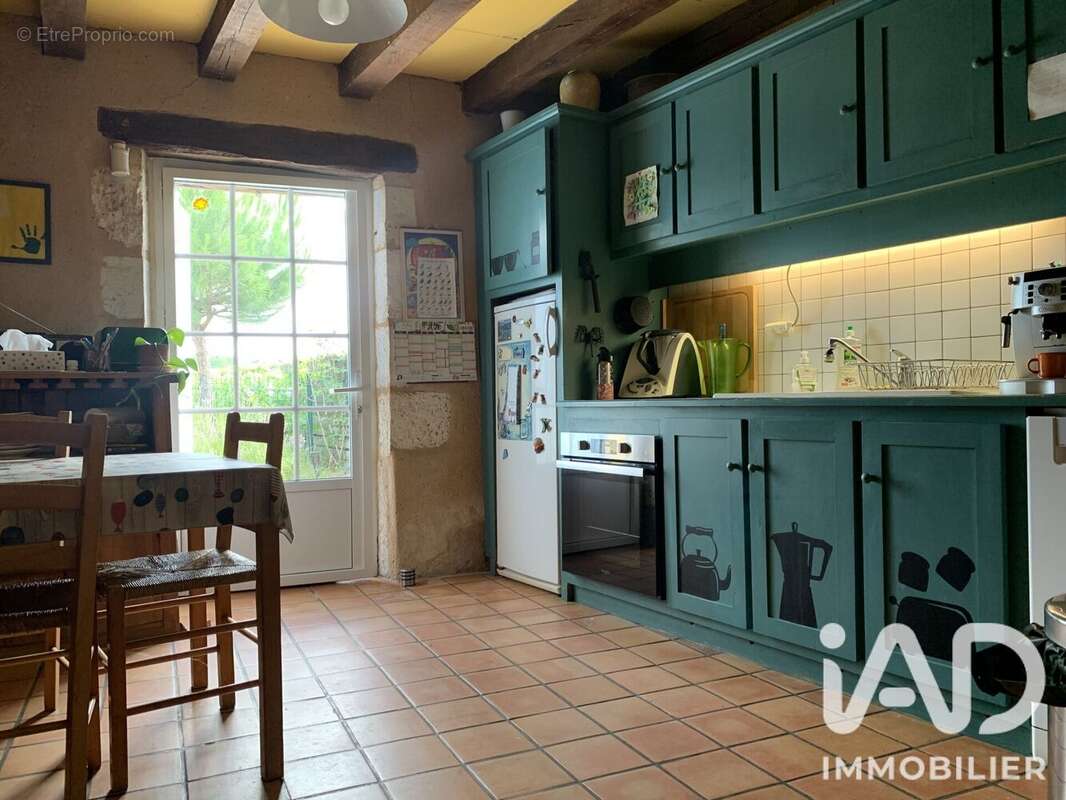 Maison 150 m² à Queyssac  - photo 5