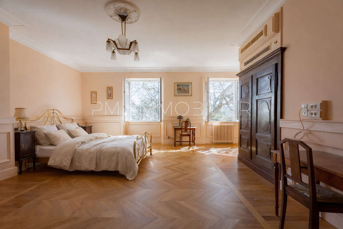Maison à ANSOUIS