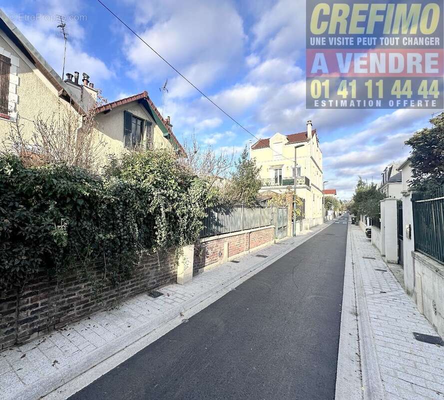 Maison à ASNIERES-SUR-SEINE