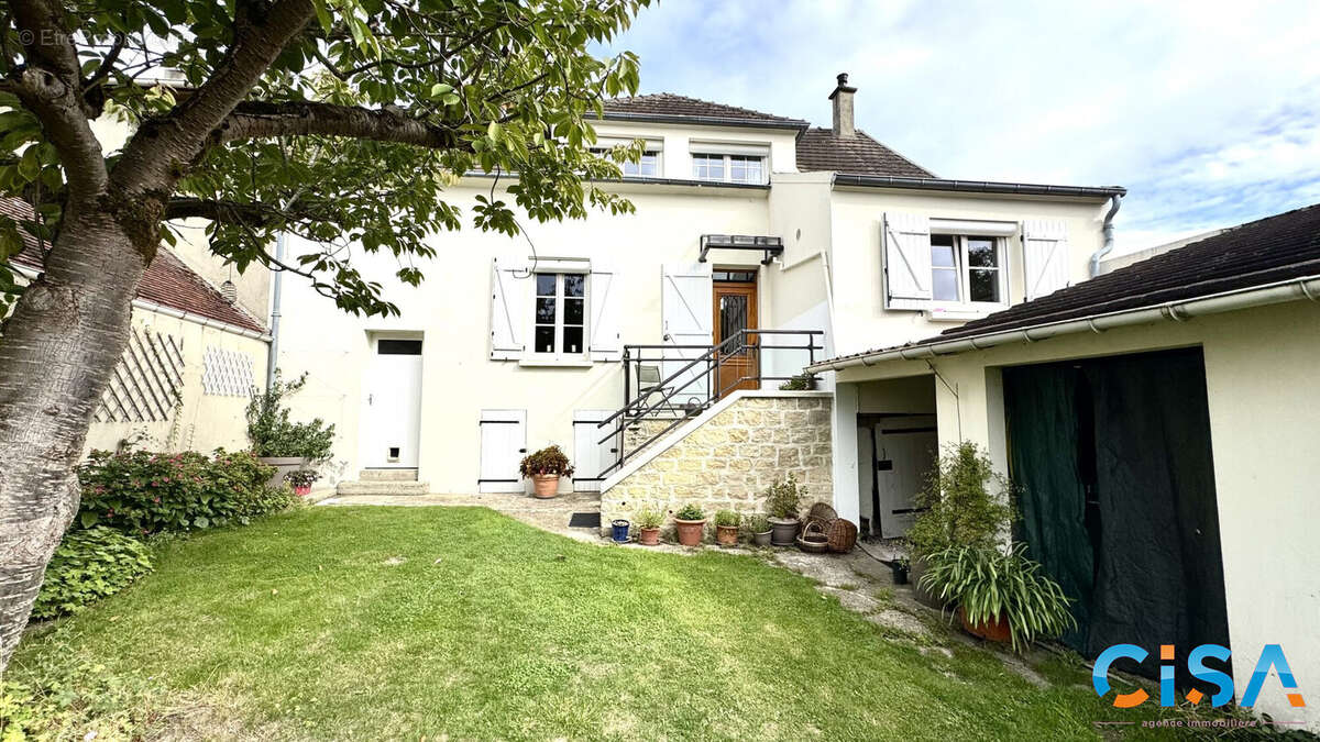 Maison à SENLIS