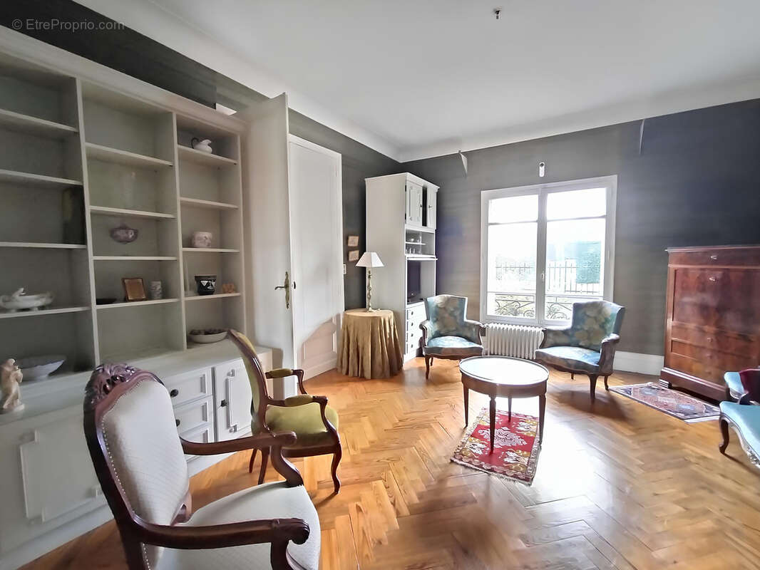 BORDEAUX CAUDÉRAN  Maison en pierre aux Volumes Généreux - photo 17