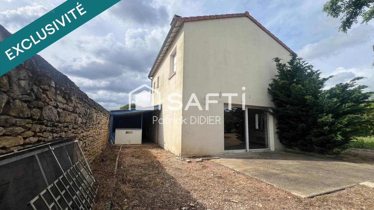 Photo 1 - Maison à LOUZY
