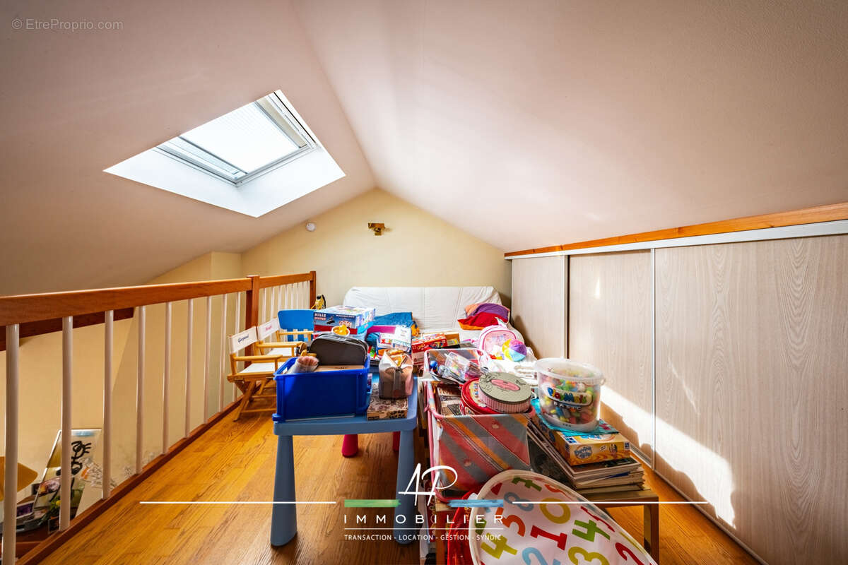 Maison familiale 147 m2   Terrain 985 m2 avec piscine   Clénay (21490) - photo 13