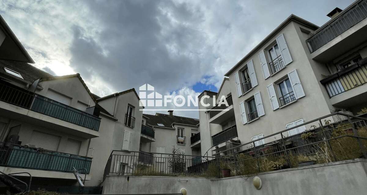 Appartement à GARGES-LES-GONESSE