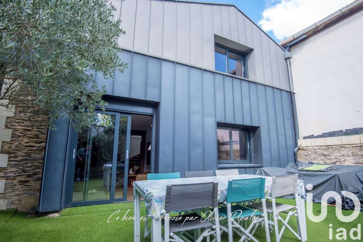 Photo 3 - Commerce à ANGERS