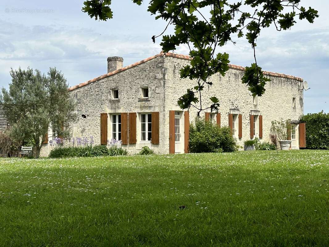 Maison à FLOIRAC