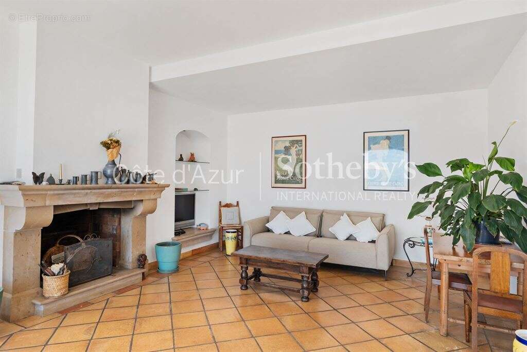 Maison à ROQUEBRUNE-CAP-MARTIN