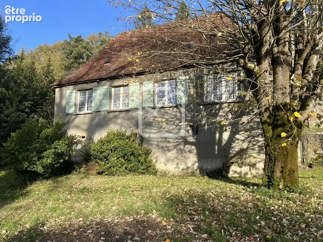 Maison à ALTILLAC