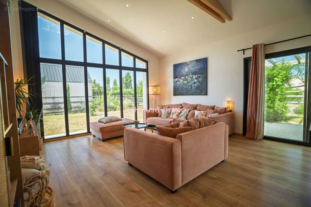 Maison 156 m² à Sainte-Honorine-Du-Fay  - photo 26