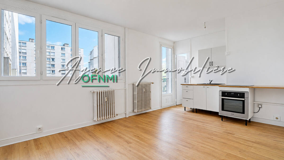 Appartement à SAINT-ETIENNE