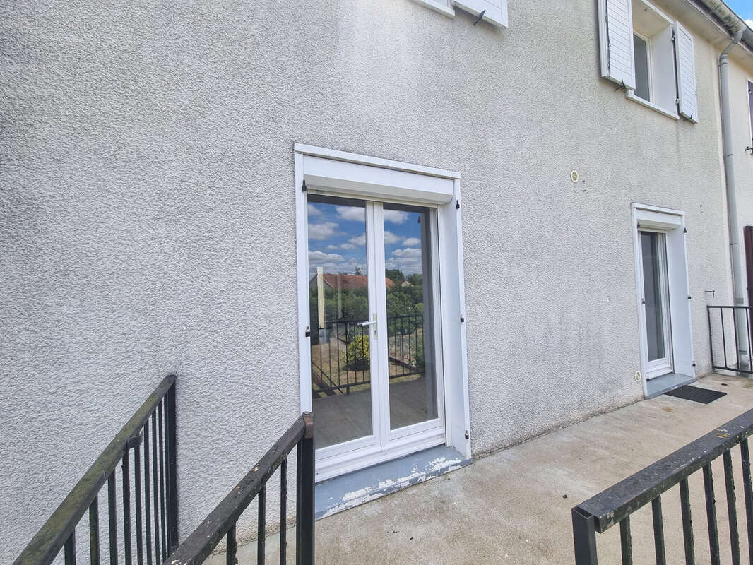 Maison proche commerces ! - photo 3