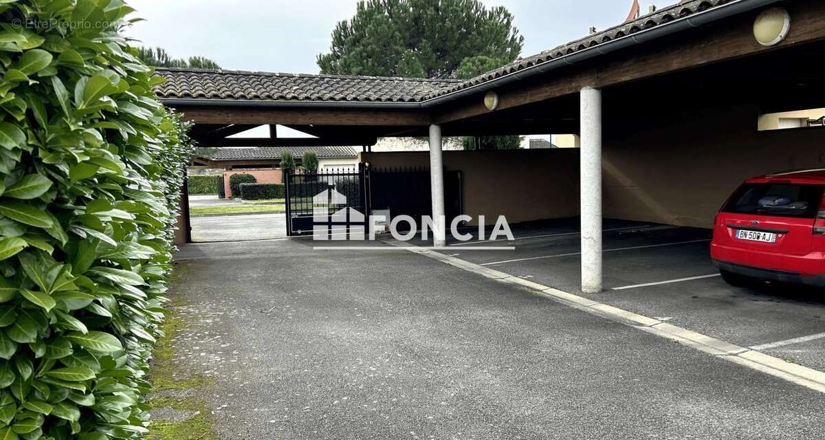 Idéal investisseur / Maison T3bis avec terrasse, jardin et deux parkings - photo 3