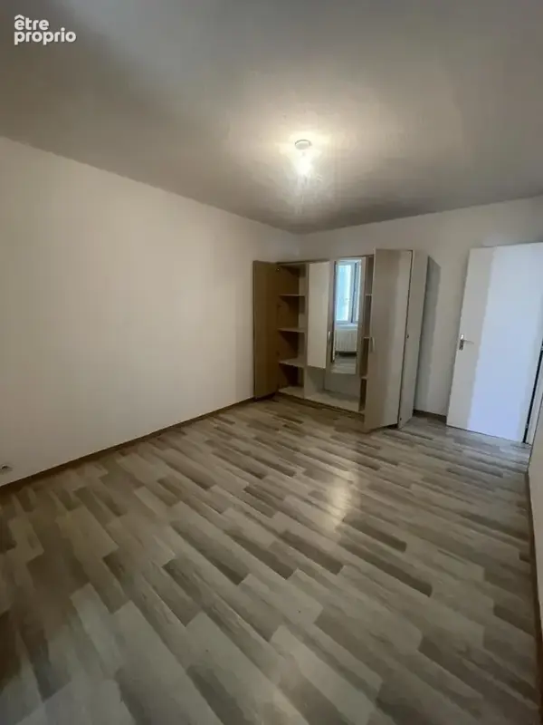 Appartement 70 m² à Loriol-Sur-Drome  - photo 8