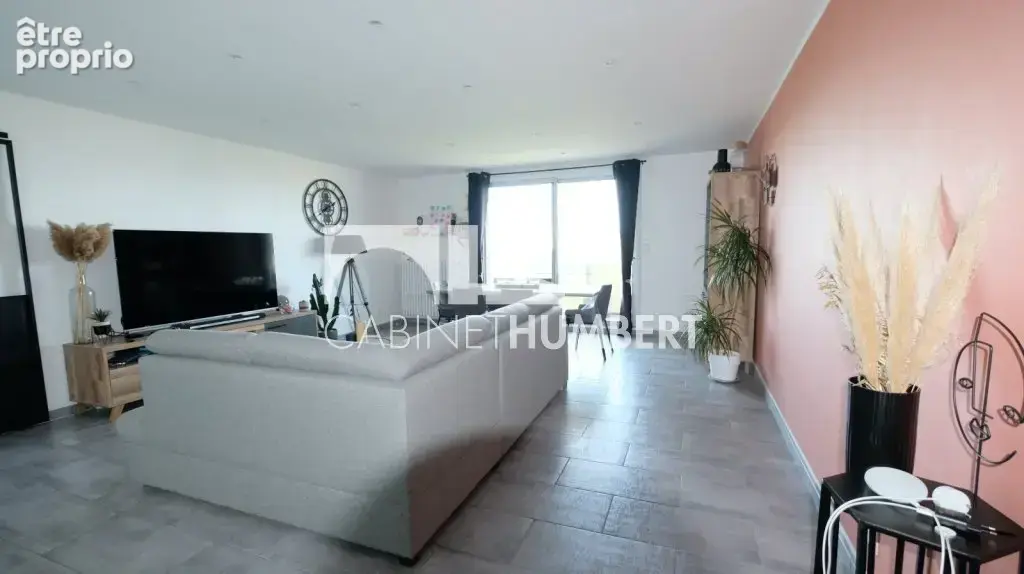 Appartement 4 pièces 90 m² à vendre à Saint-Etienne (42000) - photo 8