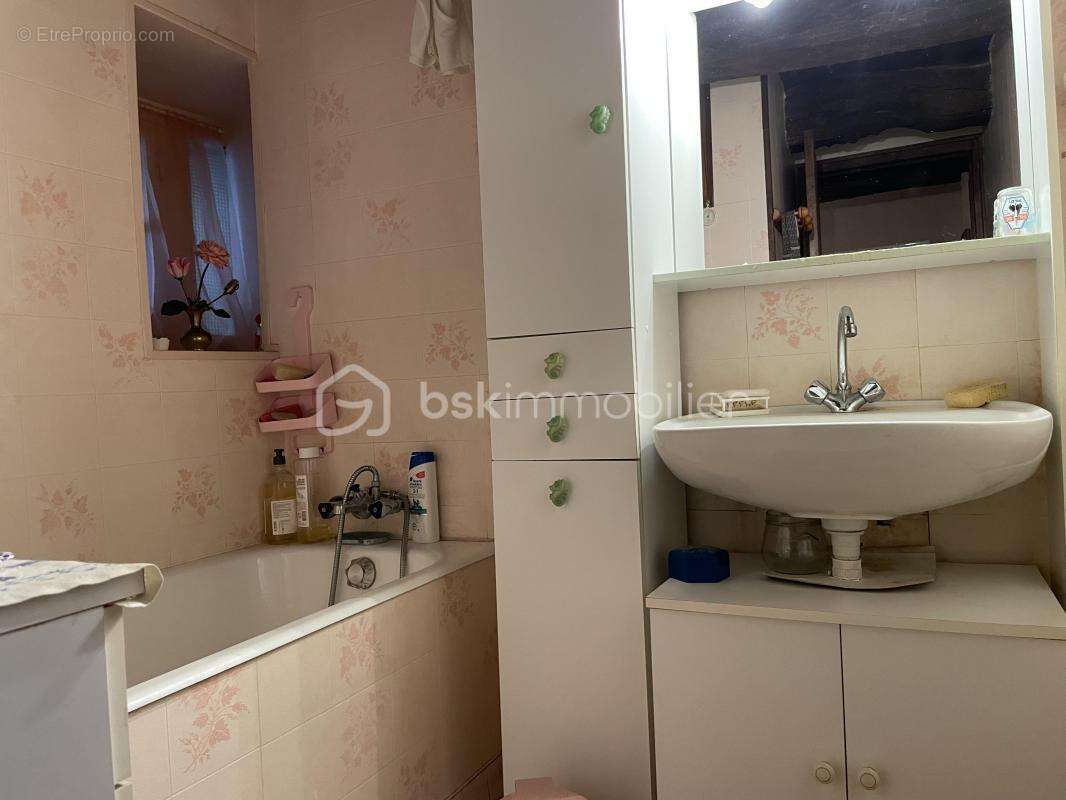 Maison à SAINT-SERVANT