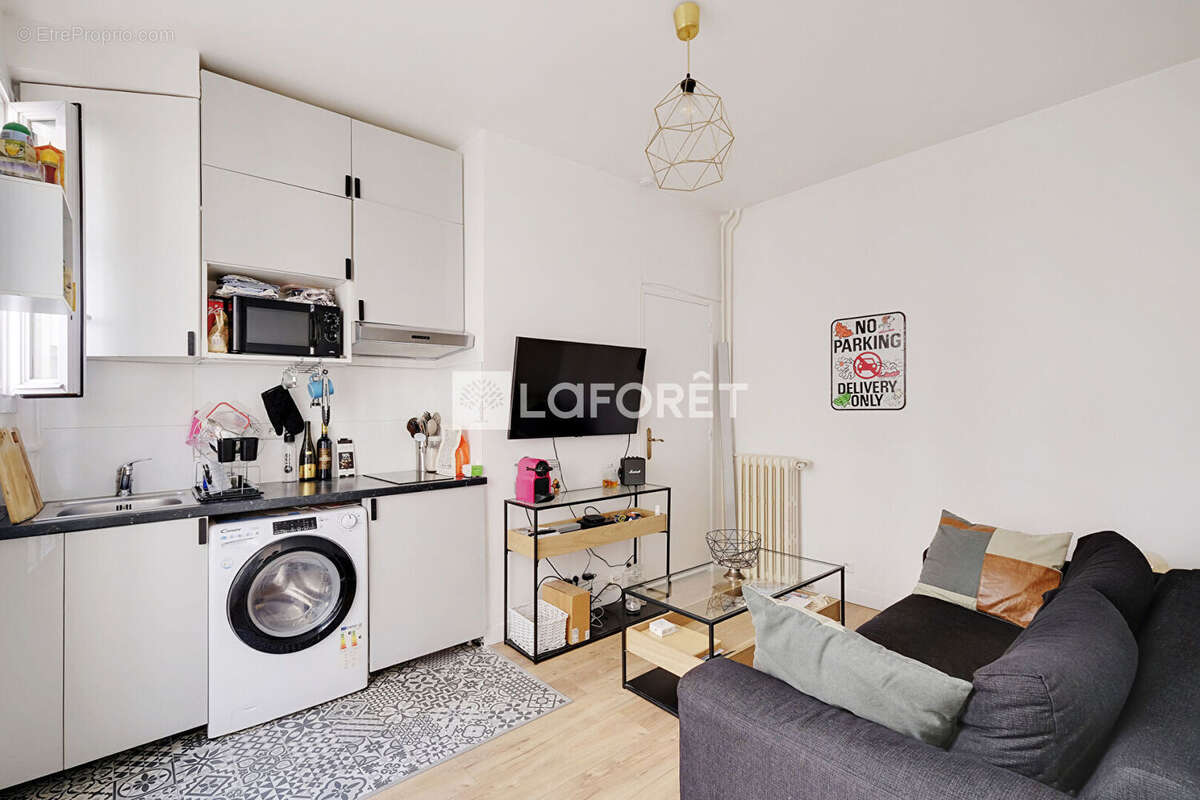 Appartement à PARIS-18E